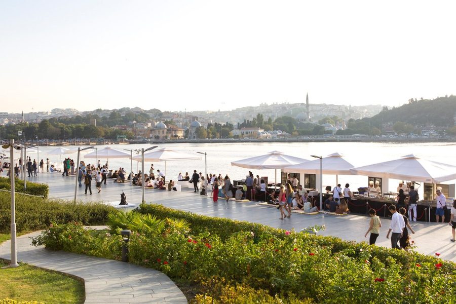 Haliç Congress Center, waterfront setting