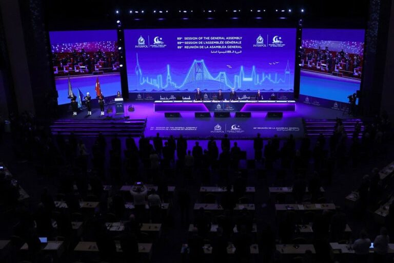 Plenary hall