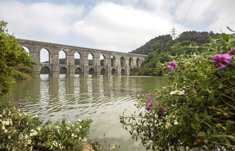 Gözlüce Aqueduct
